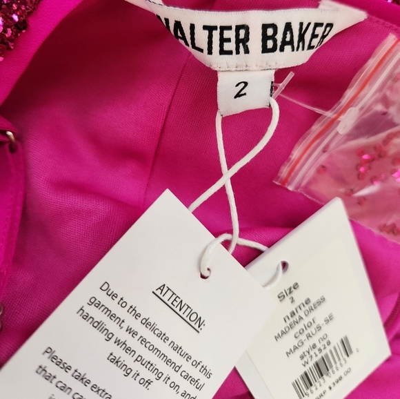 Walter Baker SPLIT NECK MADINA BODYCON MIDI SEQUIN DRESS NWT SIZE 2 - Picture 8 of 12